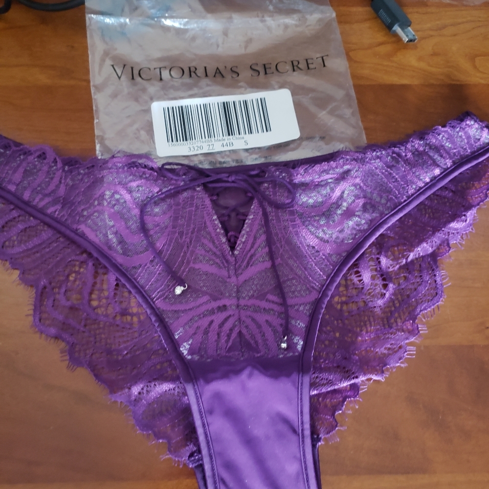 Victoria Secret Cheeky Panty